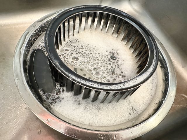 普段清掃できないシロッコファンをキレイにしたい｜レンジフード レスキューCLEAN